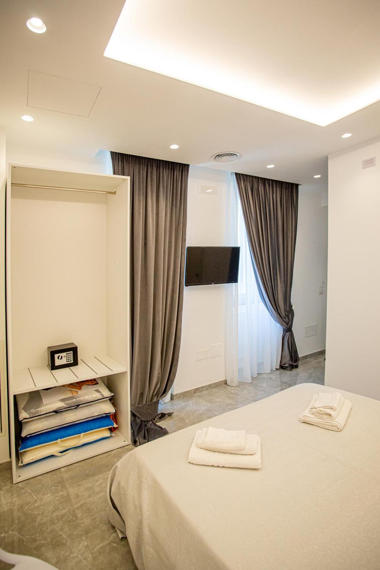 Forever Luxury Rooms Castellammare di Stabia Exterior foto